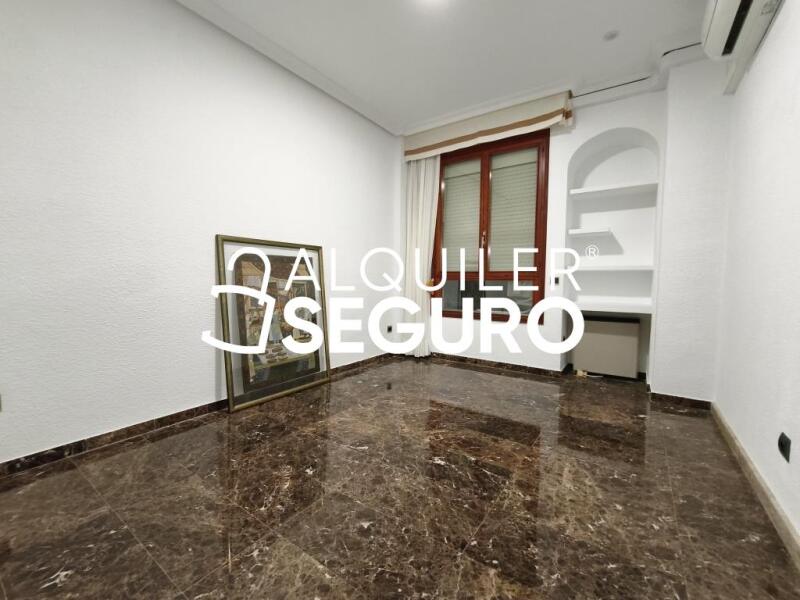 Inmueble en Avenida Ramón y Cajal , ALICANTE