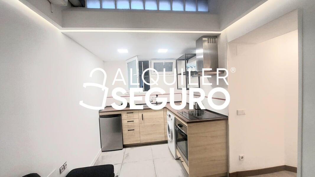 Inmueble en Calle de Ricardo Gutiérrez, MADRID