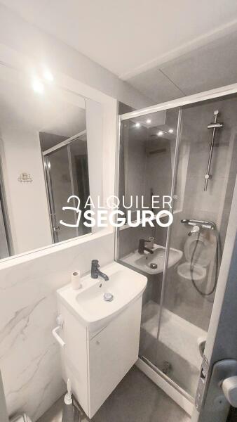 Inmueble en Calle de Ricardo Gutiérrez, MADRID