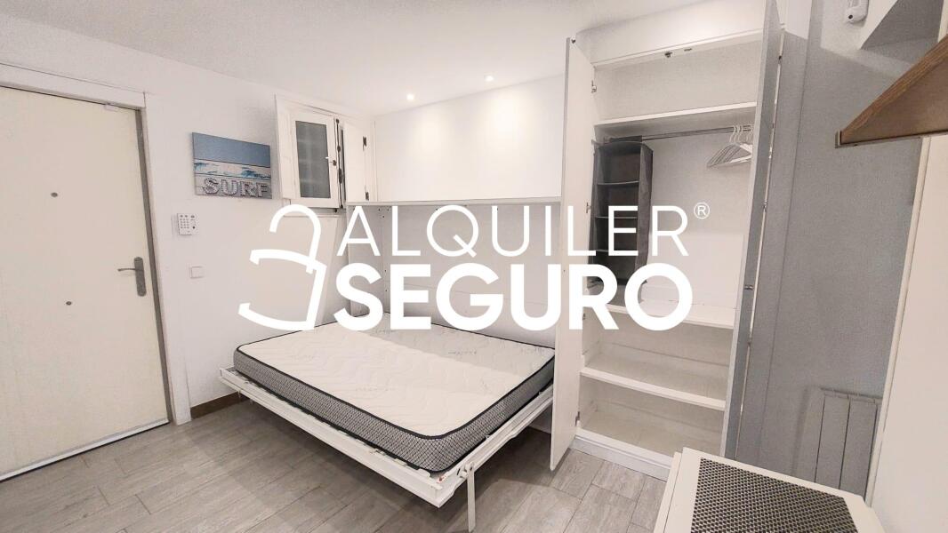 Inmueble en Calle de Ricardo Gutiérrez, MADRID