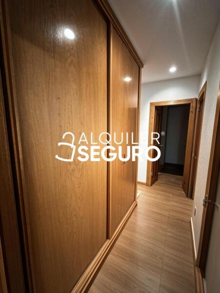 Inmueble en Paseo de Reina Cristina, MADRID