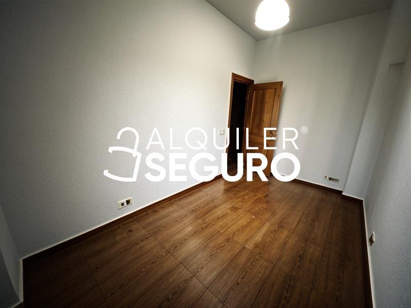 Inmueble en Paseo de Reina Cristina, MADRID