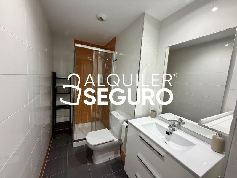 Inmueble en Calle Enrique Granados, MADRID