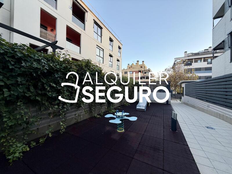 Inmueble en Calle Enrique Granados, MADRID