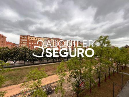 Piso en Calle de los Herrán , VITORIA-GASTEIZ ÁLAVA-ARABA