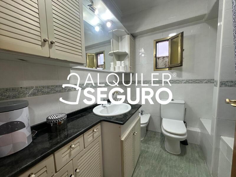 Inmueble en Avenida Guillem Anglesola, VALENCIA