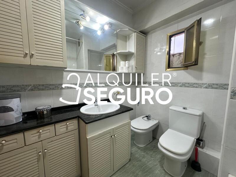 Inmueble en Avenida Guillem Anglesola, VALENCIA