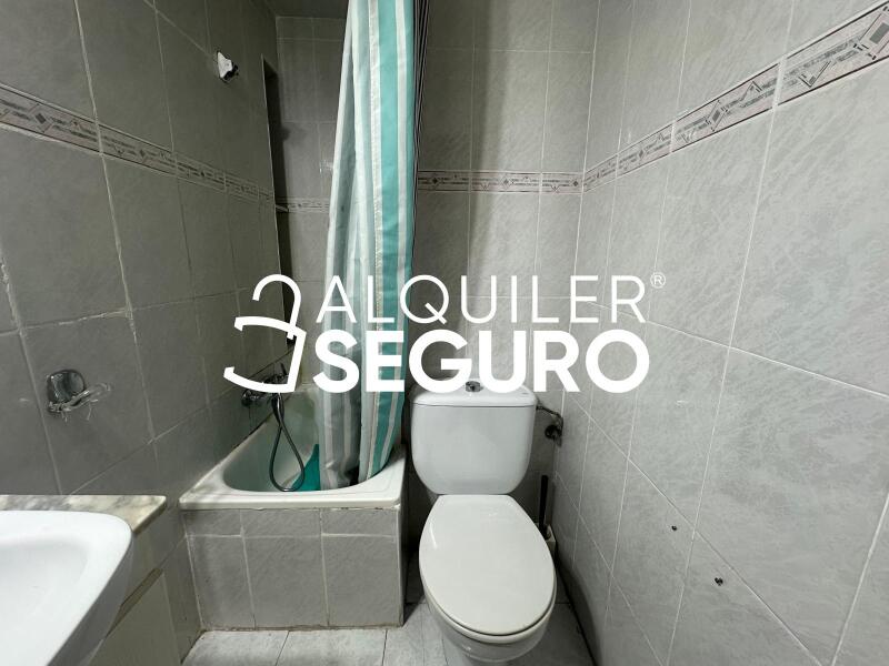 Inmueble en Avenida Guillem Anglesola, VALENCIA