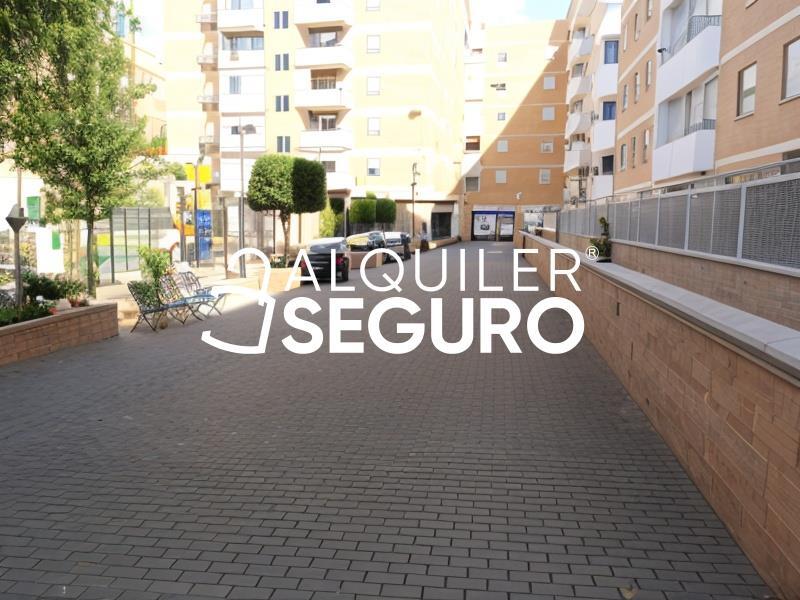 Inmueble en Avenida Turia, SEVILLA