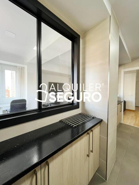 Inmueble en Avenida de Alberto Alcocer, MADRID