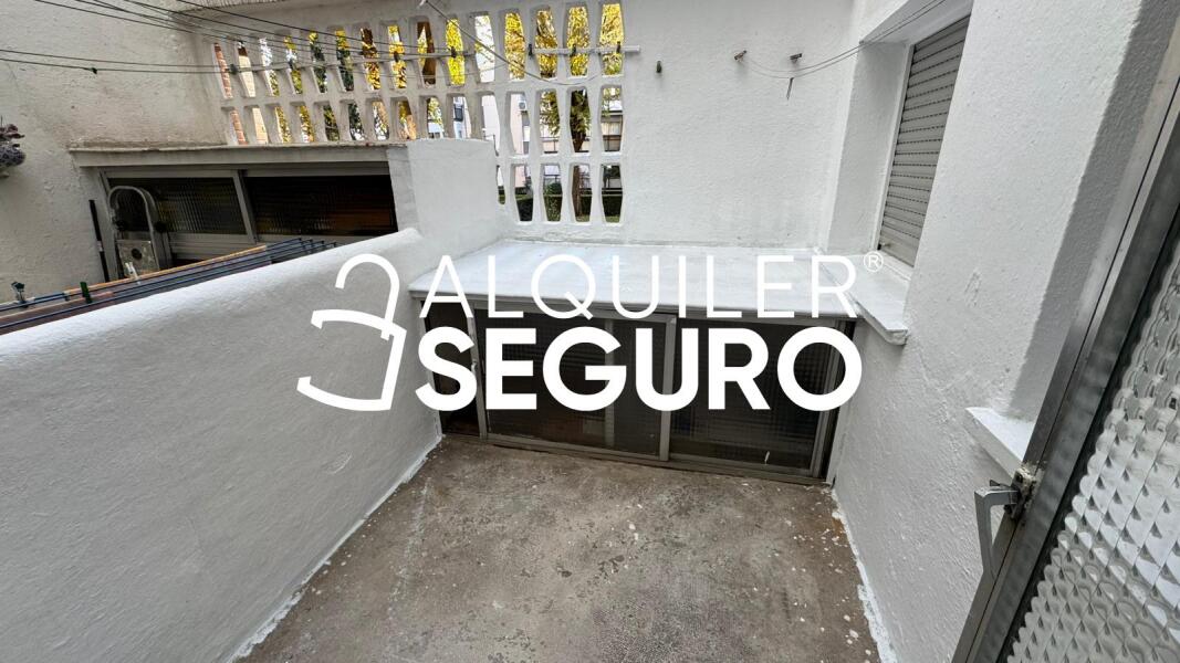 Inmueble en Avenida de las Águilas , MADRID