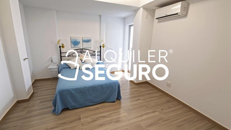 Inmueble en Calle luis montoto, SEVILLA