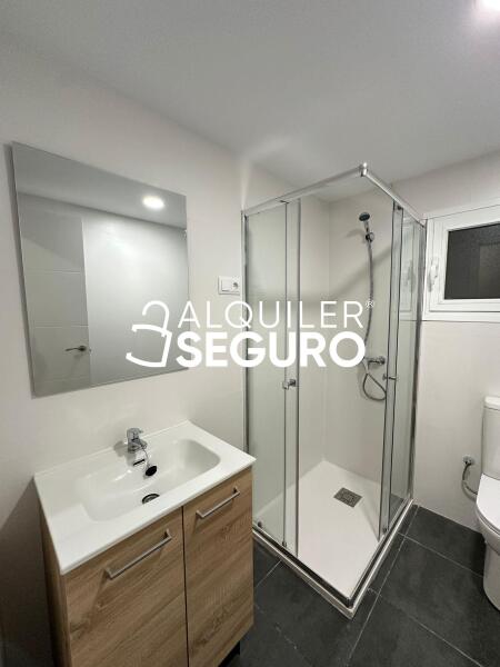 Inmueble en Calle Villalmanzo, MADRID