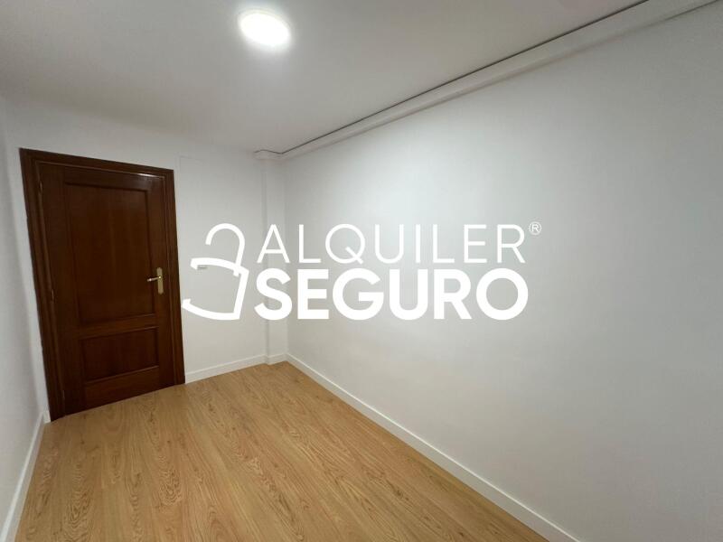 Inmueble en Calle Villalmanzo, MADRID