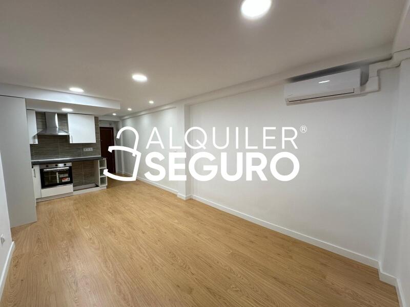 Inmueble en Calle Villalmanzo, MADRID