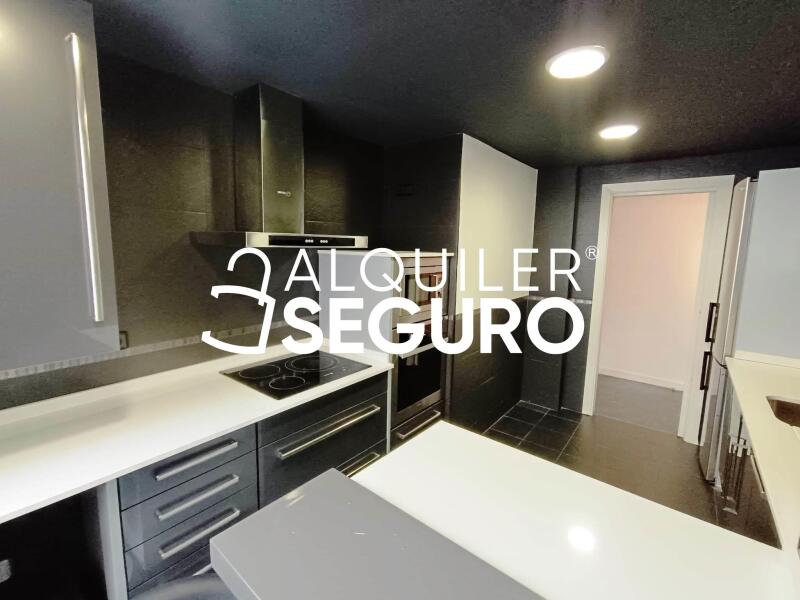 Inmueble en Calle Priorato, MADRID