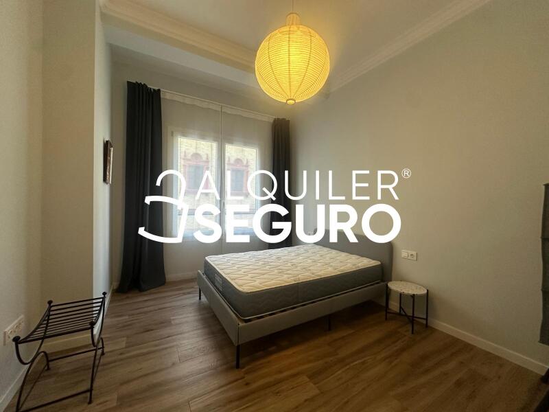 Inmueble en Calle Pintor Salvador Abril, VALENCIA