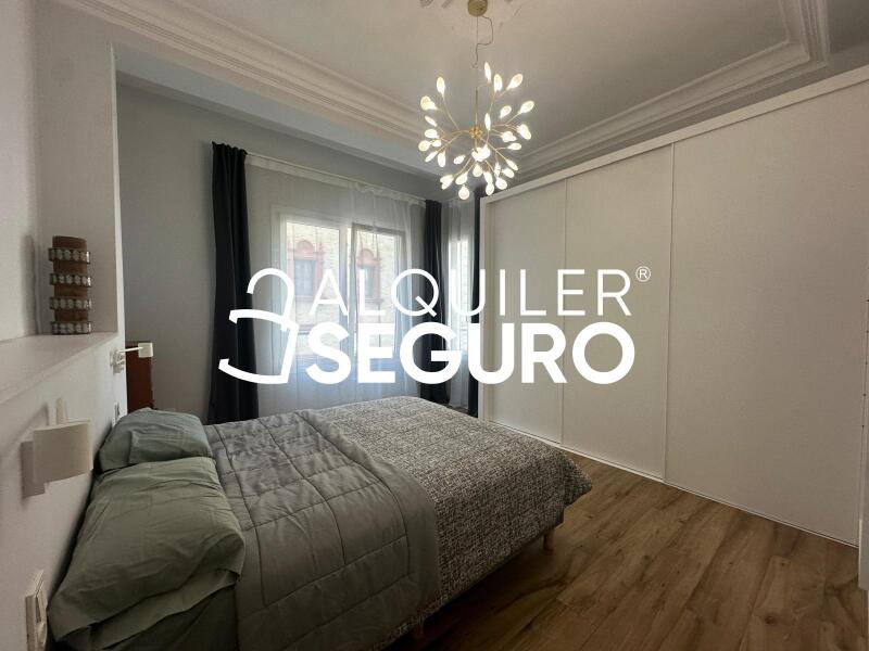 Inmueble en Calle Pintor Salvador Abril, VALENCIA