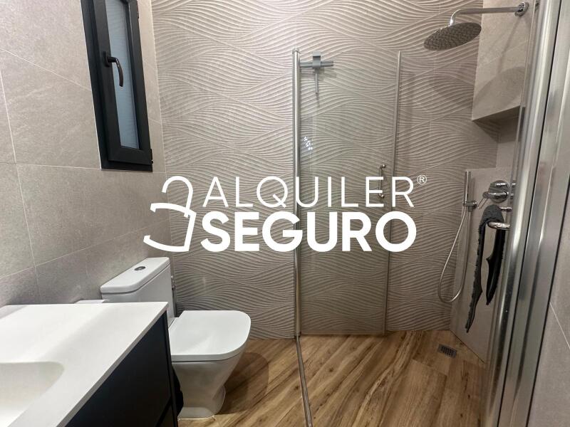 Inmueble en Calle Pintor Salvador Abril, VALENCIA