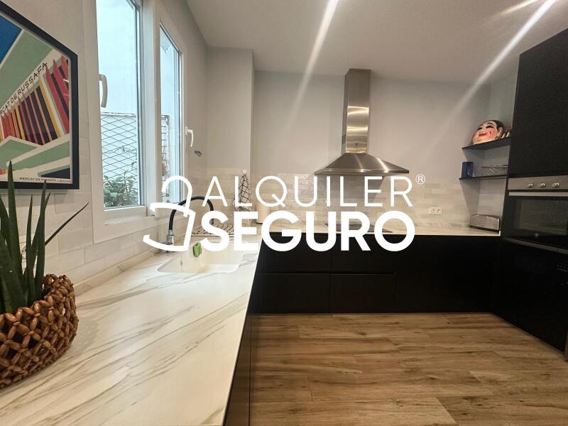 Inmueble en Calle Pintor Salvador Abril, VALENCIA