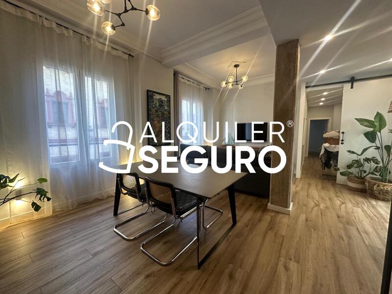 Inmueble en Calle Pintor Salvador Abril, VALENCIA