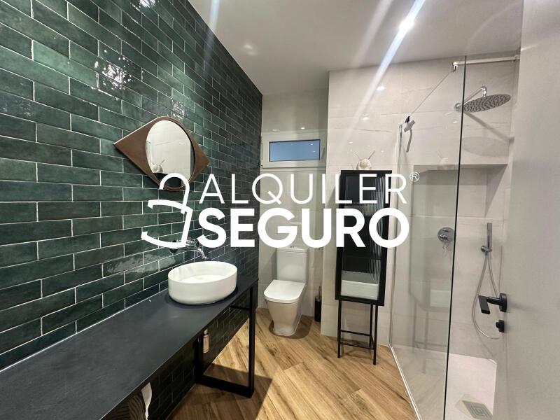 Inmueble en Calle Pintor Salvador Abril, VALENCIA