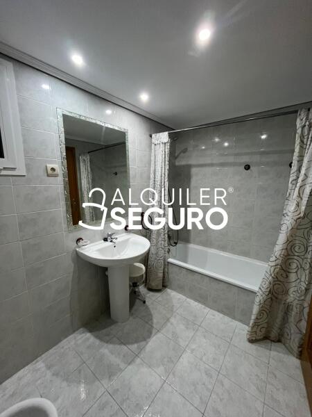 Inmueble en Calle Reyes Catolicos, MADRID