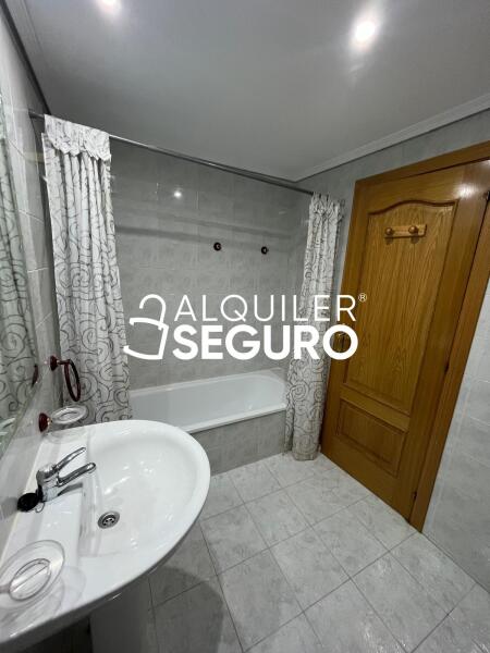 Inmueble en Calle Reyes Catolicos, MADRID