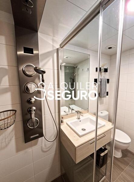 Inmueble en Avenida de la Comunidad Valenciana, MADRID