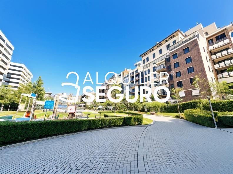 Inmueble en Avenida de la Comunidad Valenciana, MADRID