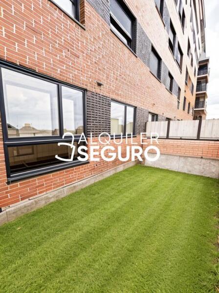 Inmueble en Avenida de la Comunidad Valenciana, MADRID