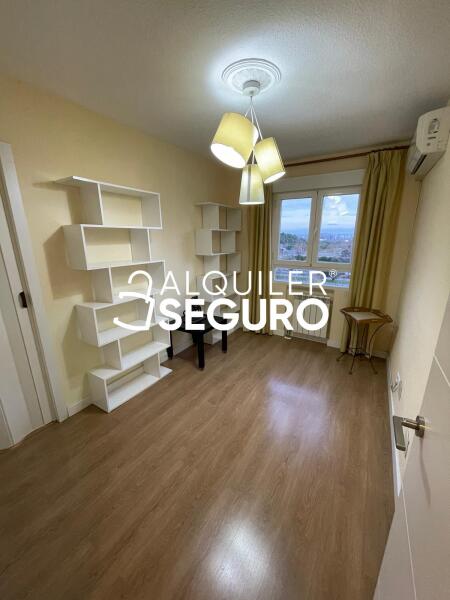 Inmueble en Avenida de Abrantes, MADRID