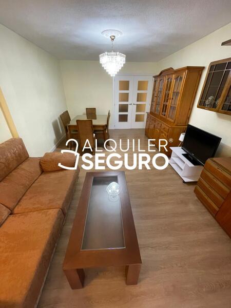 Apartment - 4 bed, 120m² in MADRID - Image 4