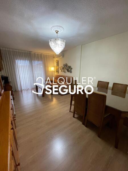 Apartment - 4 bed, 120m² in MADRID - Image 5