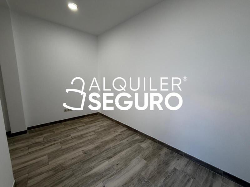 Piso en Calle Rodrigues Espinosa, MADRID MADRID