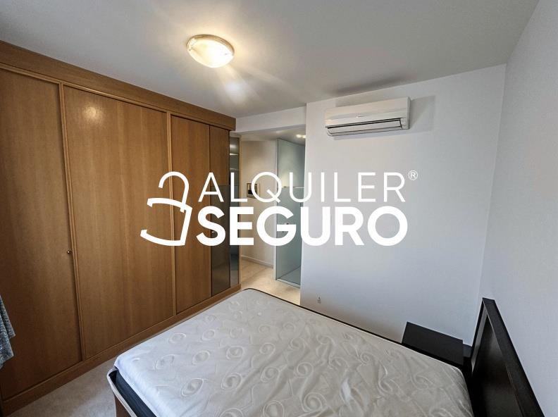 Apartment - 1 bed, 50m² in MADRID - Image 2