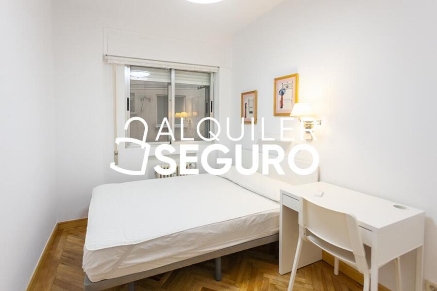 Inmueble en Calle de la Colegiata, MADRID