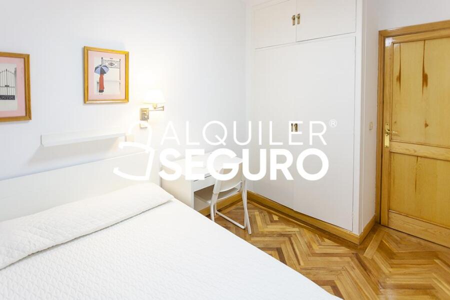 Inmueble en Calle de la Colegiata, MADRID