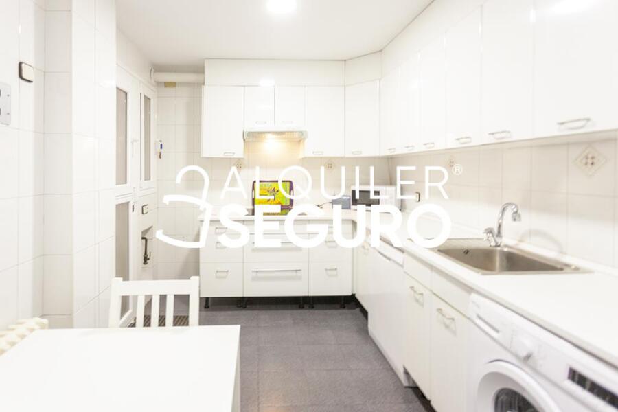 Inmueble en Calle de la Colegiata, MADRID