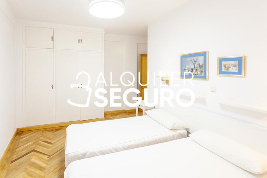 Inmueble en Calle de la Colegiata, MADRID