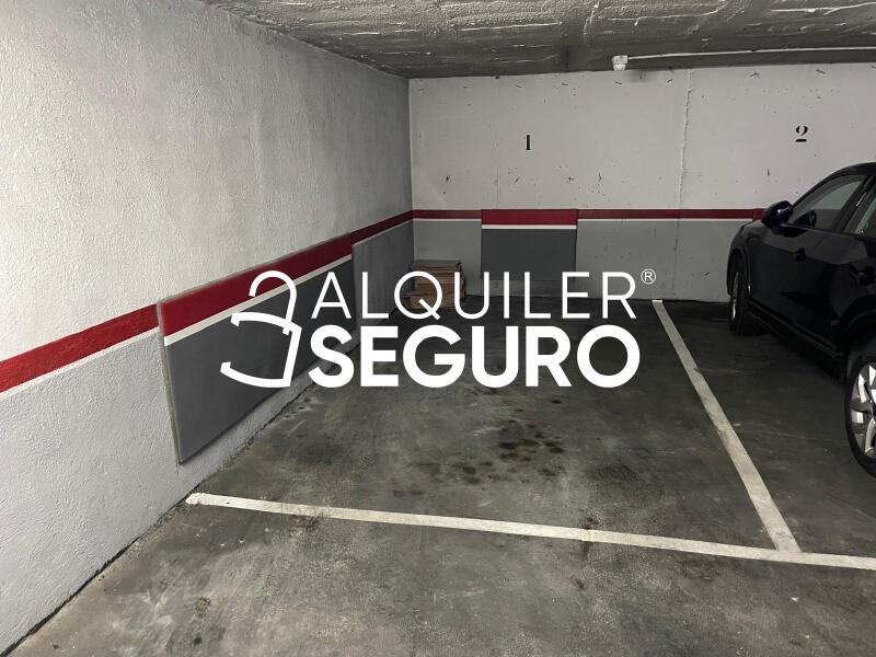 Inmueble en Calle de Melchor Fernández Almagro, MADRID