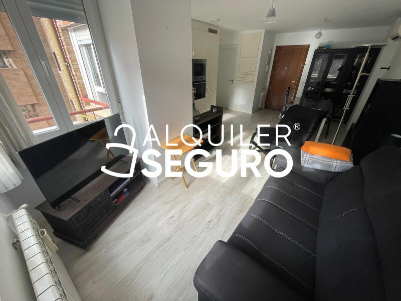 Inmueble en Calle de Melchor Fernández Almagro, MADRID