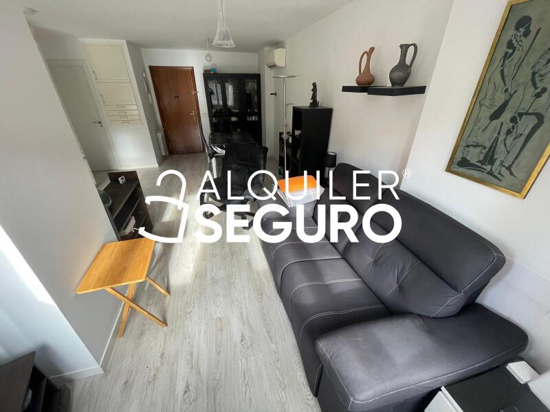 Inmueble en Calle de Melchor Fernández Almagro, MADRID