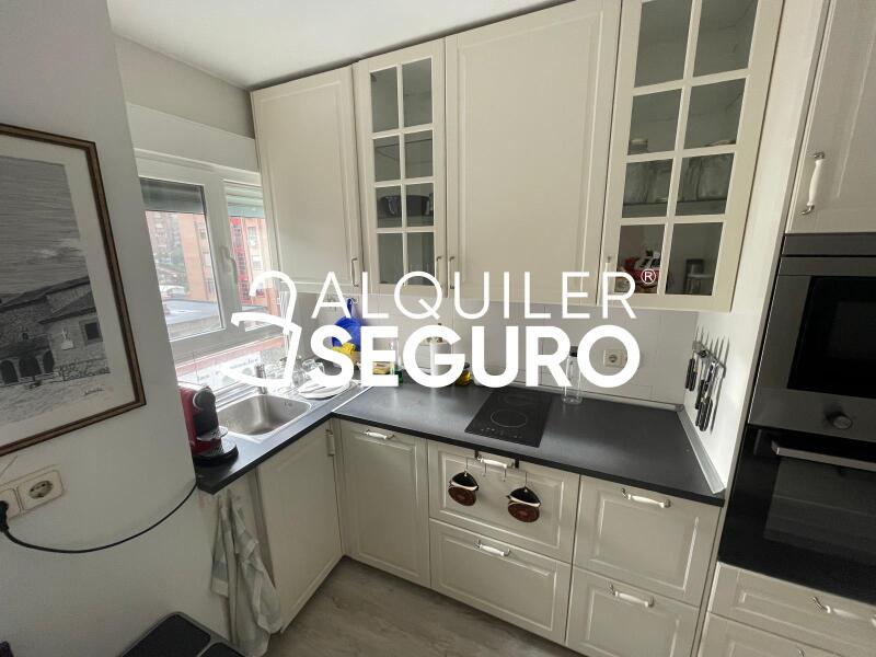 Inmueble en Calle de Melchor Fernández Almagro, MADRID