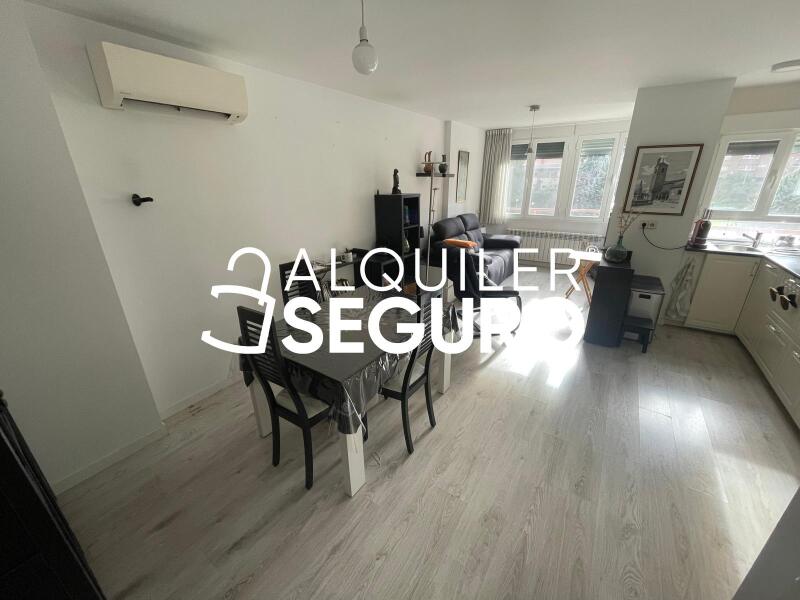 Inmueble en Calle de Melchor Fernández Almagro, MADRID