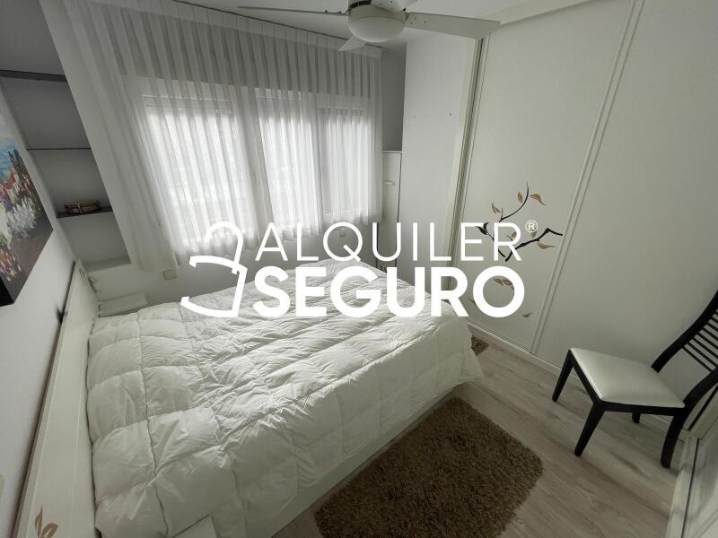 Inmueble en Calle de Melchor Fernández Almagro, MADRID