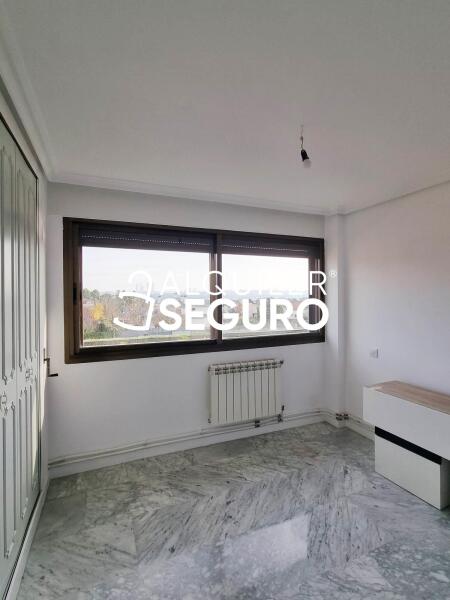 Inmueble en Calle Tapia De Casariego, MADRID