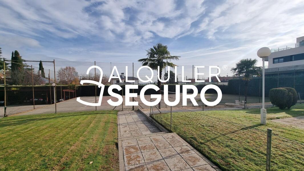 Inmueble en Calle Tapia De Casariego, MADRID