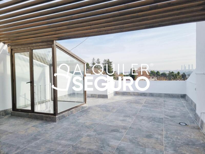 Inmueble en Calle Tapia De Casariego, MADRID