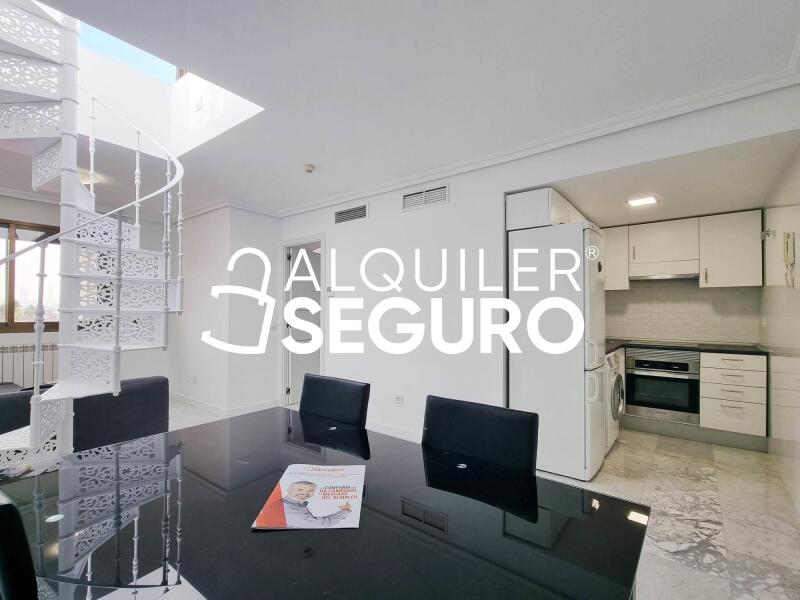 Inmueble en Calle Tapia De Casariego, MADRID